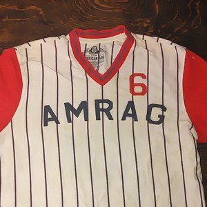 Adult Unisex Vintage American Rag Cie graphic tshirt vertical stripe